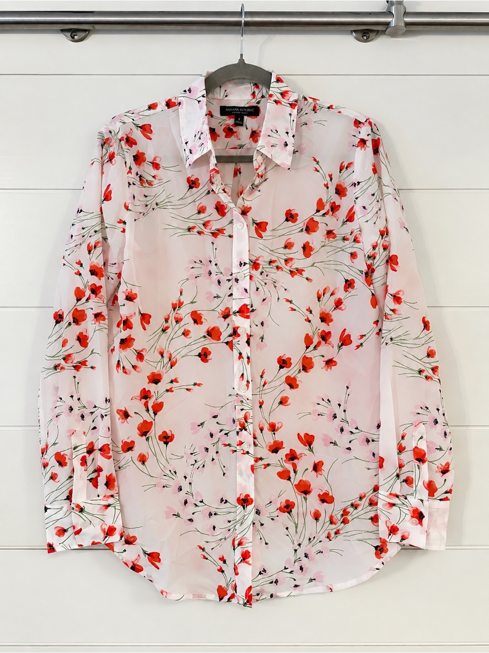Banana Republic Floral Button-Up Blouse - White w/ Red & Pink Floral, Size S